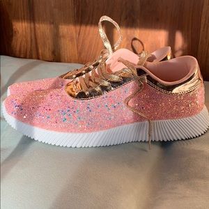 Glitter sneaker